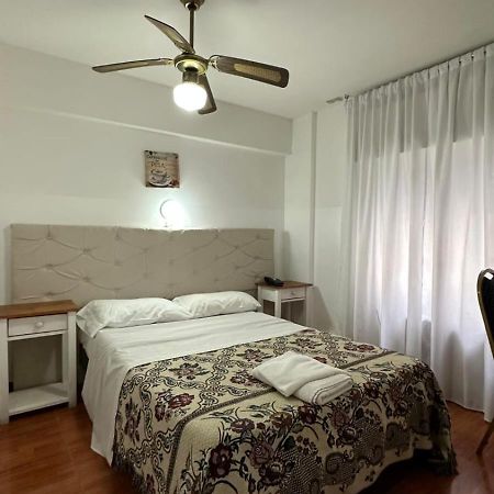 Hotel Bristol Кордоба Екстериор снимка