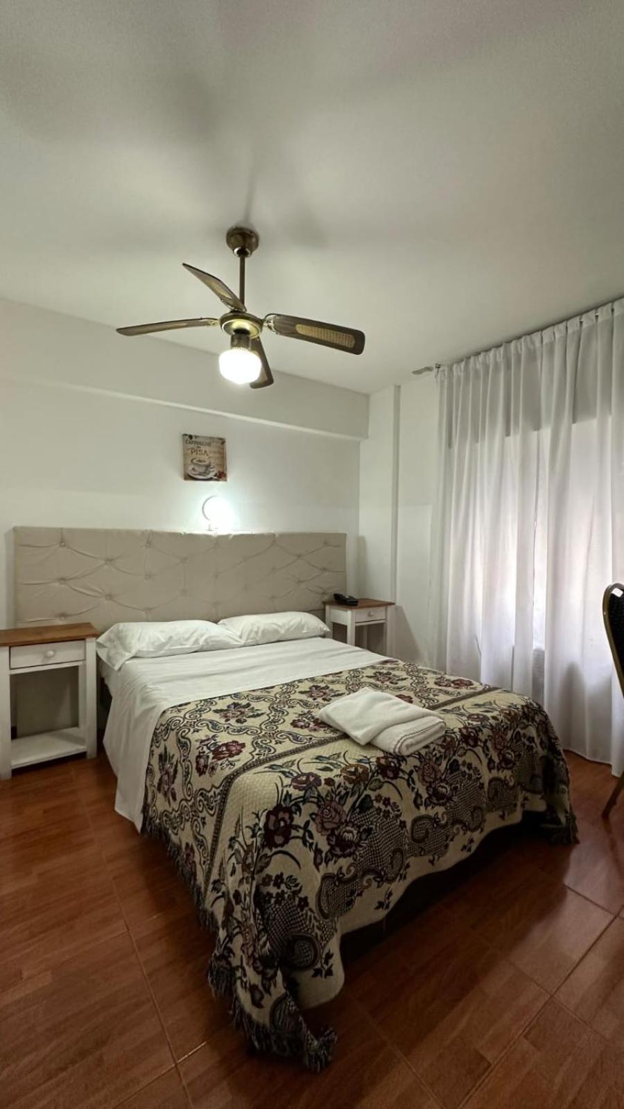 Hotel Bristol Кордоба Екстериор снимка